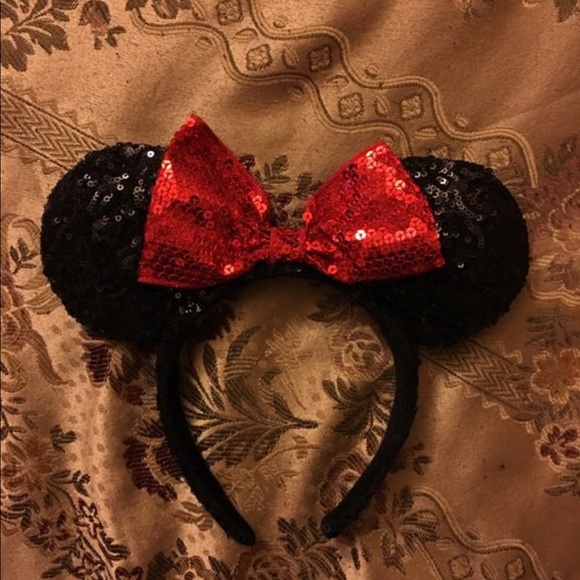 Disney Minnie Mouse Ears - Picture 1 of 2